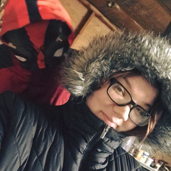 Meet your Posher, Nic - Picture 1 of 1